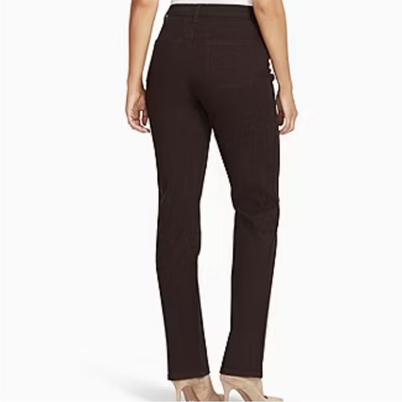 NWT Gloria Vanderbilt Amanda Original Slimming Jean Black Size 8 Short Petite - Picture 2 of 10